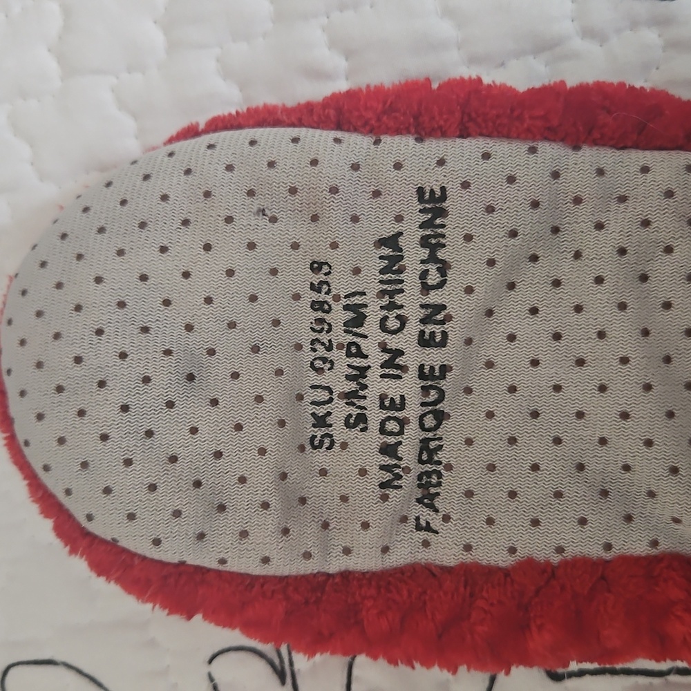 Cozy Red Plush Slippers with Bow - Picture 3 of 5